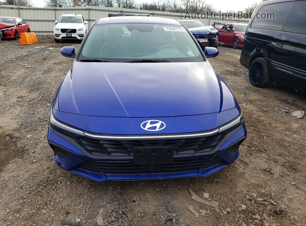 KMHLS4DG1SU878694 2025 HYUNDAI ELANTRA Blue Вид спереду