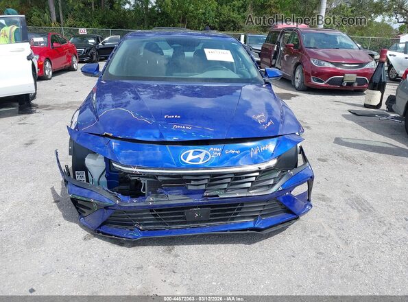 KMHLS4DG2RU815601 2024 HYUNDAI ELANTRA Blue Вид спереду