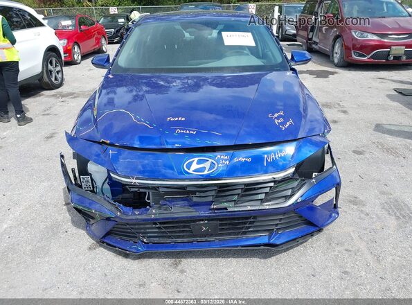 KMHLS4DG2RU815601 2024 HYUNDAI ELANTRA Blue Вид задньої частини салону