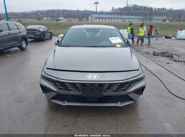 KMHLS4DG7RU755539 2024 HYUNDAI ELANTRA Gray Widok wnętrza z tyłu