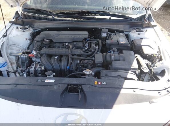 KMHLS4DG7RU806098 2024 HYUNDAI ELANTRA White უკანა ხედი