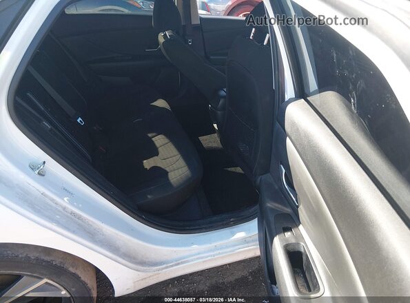 KMHLS4DG7RU806098 2024 HYUNDAI ELANTRA White VIN კოდის სტიკერის ხედი