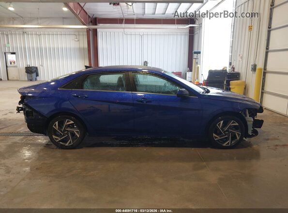 KMHLS4DG7RU814606 2024 HYUNDAI ELANTRA Blue 360 interior view