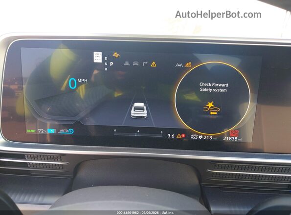 KMHM34AA3RA073924 2024 HYUNDAI IONIQ 6 White Widok tylnych siedzeń