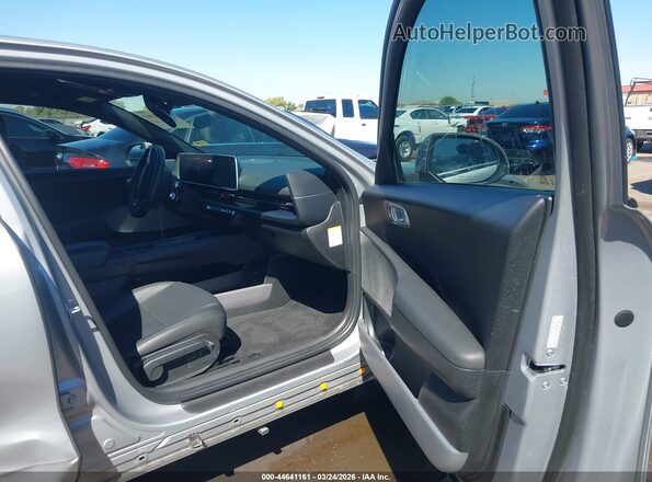 KMHM34AA4RA075956 2024 HYUNDAI IONIQ 6 Silver Vista interior delantera