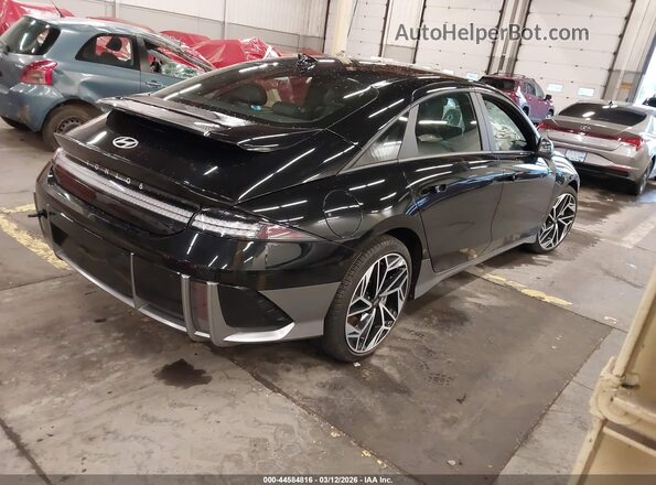 KMHM34AC4PA022933 2023 HYUNDAI IONIQ 6 Black Tył prawy