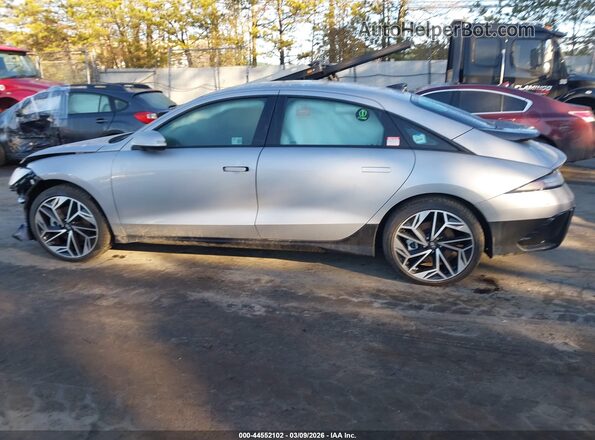 KMHM34AC8RA062905 2024 HYUNDAI IONIQ 6 Green Սալոնի 360 աստիճան տեսք