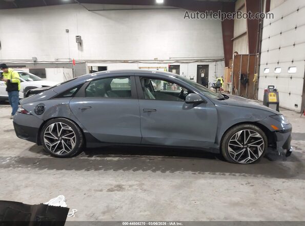 KMHM34AC8SA092136 2025 HYUNDAI IONIQ 6 Серый Вид задней части салона