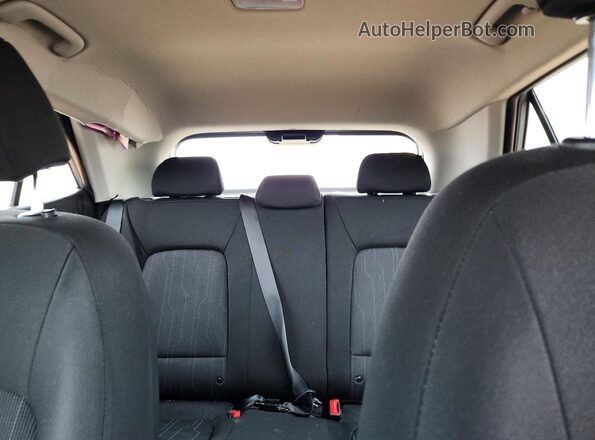 KMHRB8A30MU115152 2021 HYUNDAI VENUE Gray Rear seats view