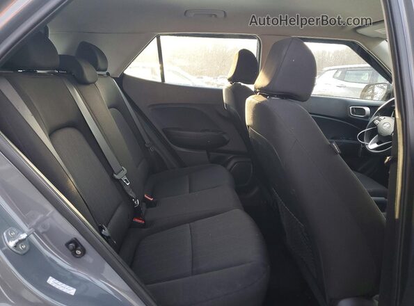 KMHRB8A33MU070109 2021 HYUNDAI VENUE Gray უკანა სავარძლების ხედი