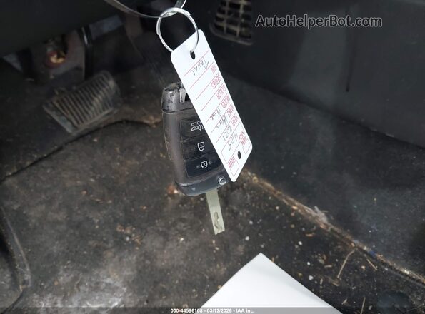 KMHRB8A34MU083029 2021 HYUNDAI VENUE Red Widok deski rozdzielczej