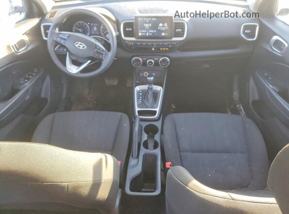 KMHRB8A36MU090127 2021 HYUNDAI VENUE Белый Вид панели приборов