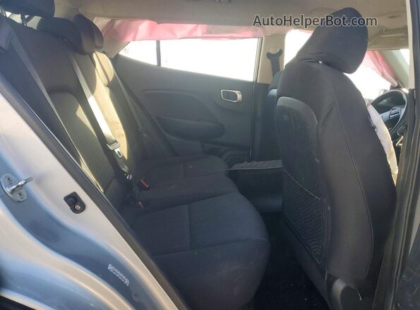 KMHRB8A37MU065897 2021 HYUNDAI VENUE Silver Rear seats view