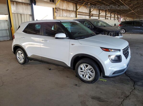 KMHRB8A3XMU064405 2021 HYUNDAI VENUE White Դիմացի տեսք