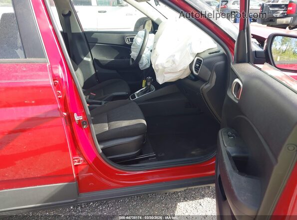KMHRB8A3XMU067398 2021 HYUNDAI VENUE Red Front interior view