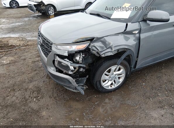 KMHRB8A3XMU073895 2021 HYUNDAI VENUE Gray Front view