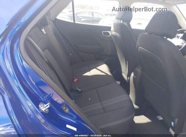 KMHRC8A30LU032364 2020 HYUNDAI VENUE Blue Вид наклейки з VIN-кодом