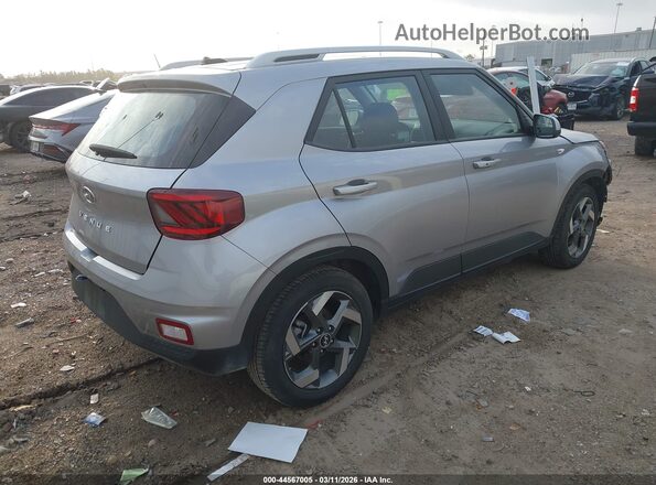 KMHRC8A30SU367364 2025 HYUNDAI VENUE Silver 