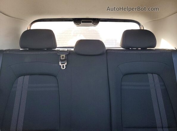 KMHRC8A32MU072964 2021 HYUNDAI VENUE Black Вид задніх сидінь