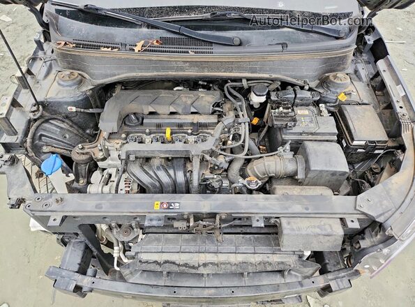 KMHRC8A33MU102165 2021 HYUNDAI VENUE Black Vista interior trasera