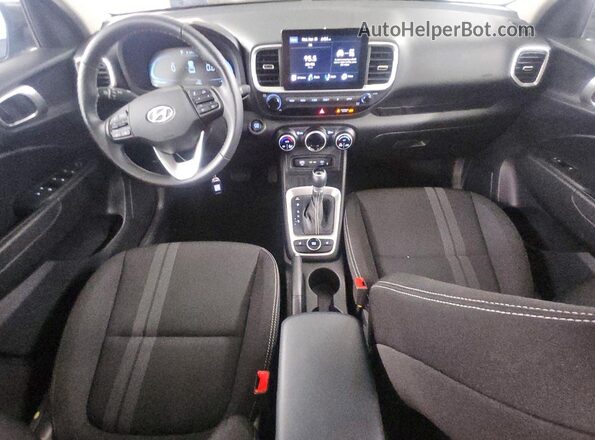 KMHRC8A34TU432671 2026 HYUNDAI VENUE Gray Vista del salpicadero