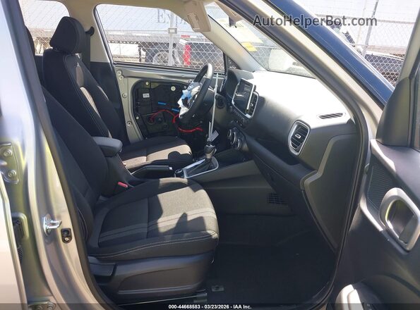 KMHRC8A34TU443573 2026 HYUNDAI VENUE Silver 