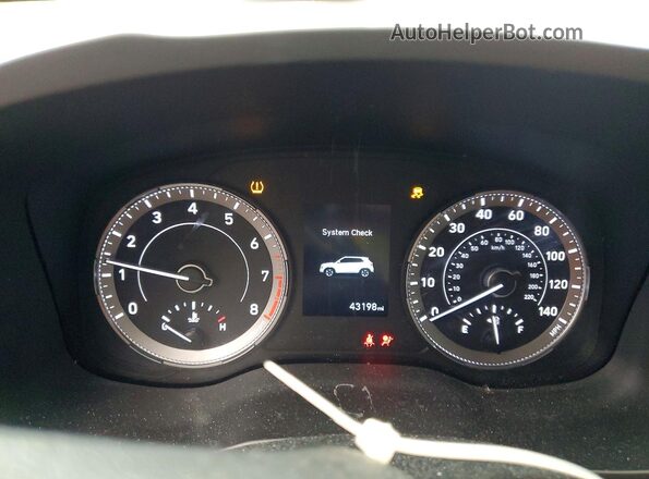 KMHRC8A35MU078449 2021 HYUNDAI VENUE Black ხელსაწყოთა პანელის ხედი
