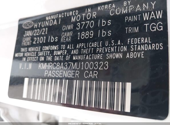 KMHRC8A37MU100323 2021 HYUNDAI VENUE White Vista del compartimento del motor