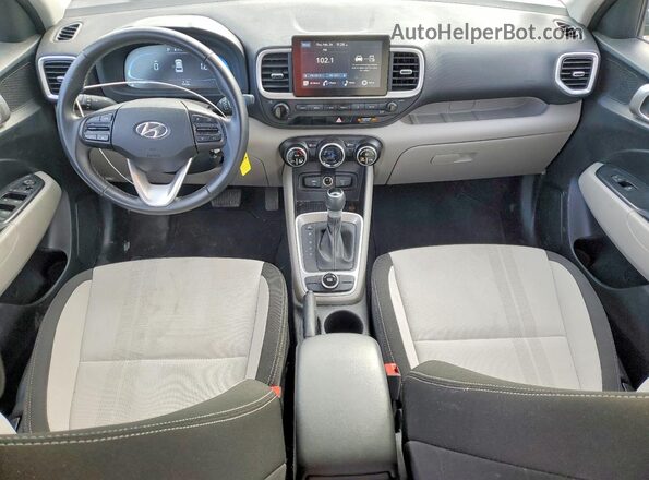 KMHRC8A37PU249299 2023 HYUNDAI VENUE Green Вид панелі приладів