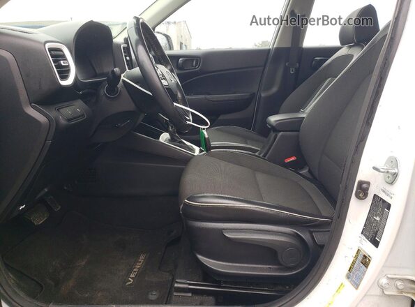 KMHRC8A38PU223844 2023 HYUNDAI VENUE White 