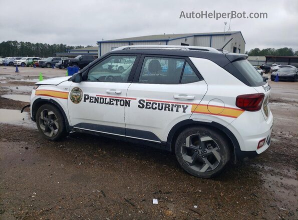 KMHRC8A38PU223844 2023 HYUNDAI VENUE White 
