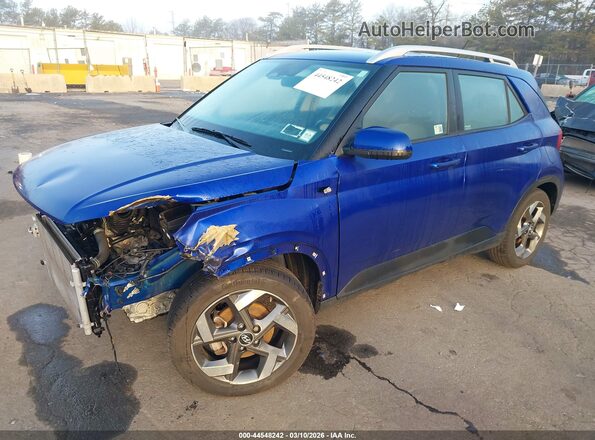 KMHRC8A38RU313370 2024 HYUNDAI VENUE Blue Vista tres cuartos delantera izquierda