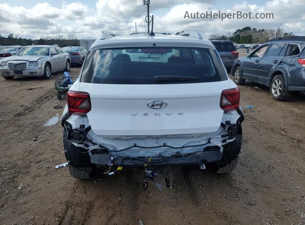 KMHRC8A38TU445679 2026 HYUNDAI VENUE White Widok naklejki z numerem VIN
