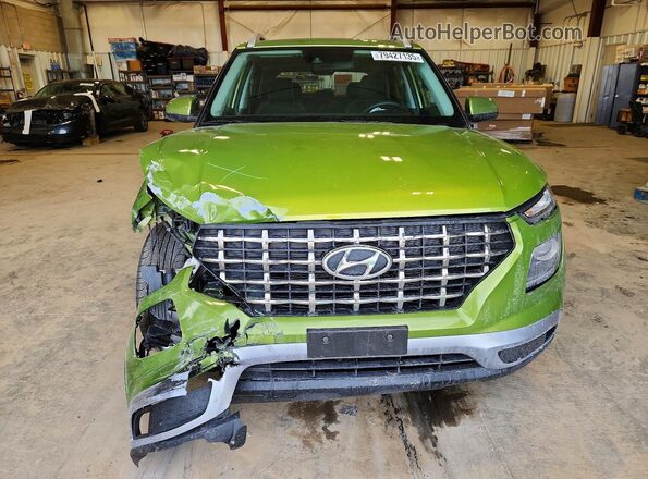 KMHRC8A39MU098204 2021 HYUNDAI VENUE Зеленый Вид спереди