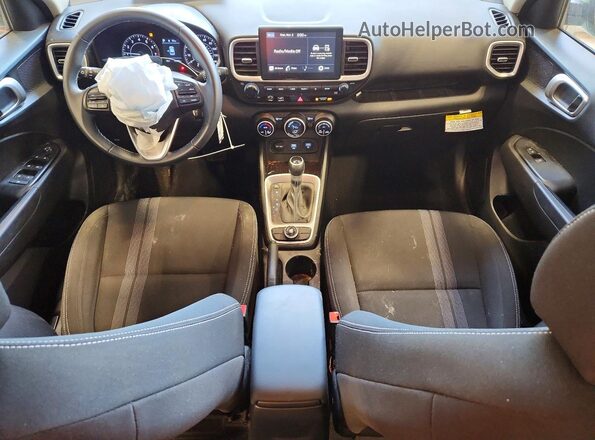 KMHRC8A39MU098204 2021 HYUNDAI VENUE Зеленый Вид панели приборов