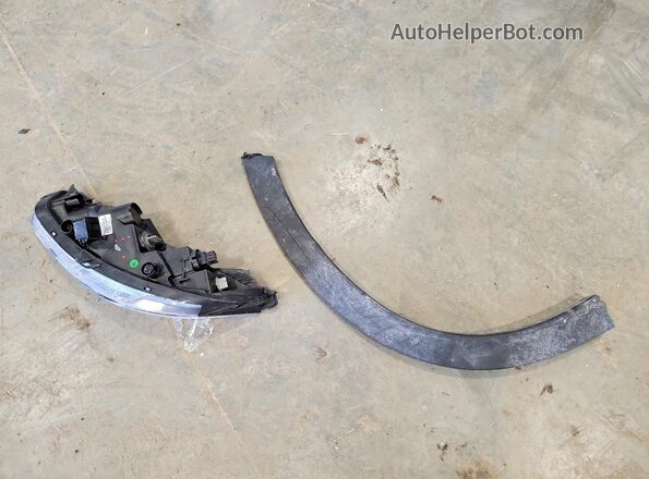 KMHRC8A39MU098204 2021 HYUNDAI VENUE Зеленый Вид подкапотного пространства
