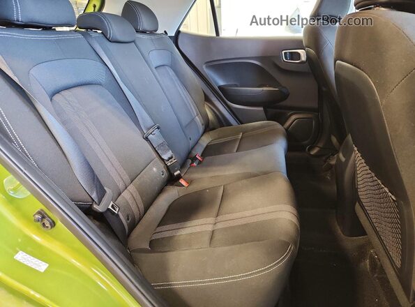 KMHRC8A39MU098204 2021 HYUNDAI VENUE Зеленый Вид задних сидений
