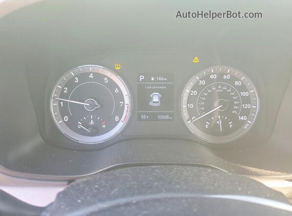 KMHRC8A39MU113977 2021 HYUNDAI VENUE Green ხელსაწყოთა პანელის ხედი