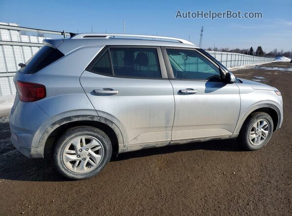 KMHRC8A39MU129466 2021 HYUNDAI VENUE Silver Tył prawy