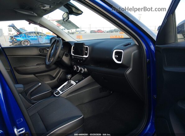 KMHRC8A3XSU416229 2025 HYUNDAI VENUE Blue Vista interior delantera
