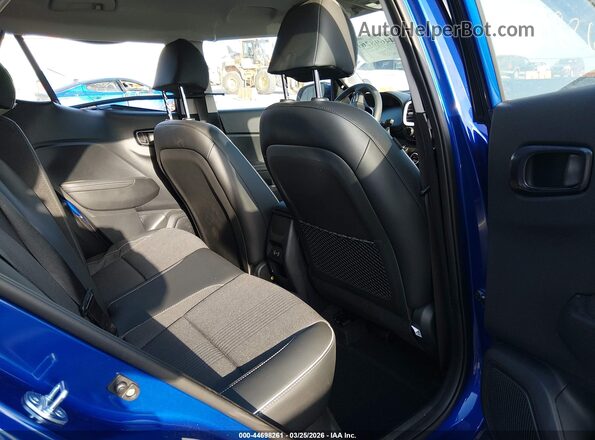 KMHRC8A3XSU416229 2025 HYUNDAI VENUE Blue Vista de la etiqueta del VIN