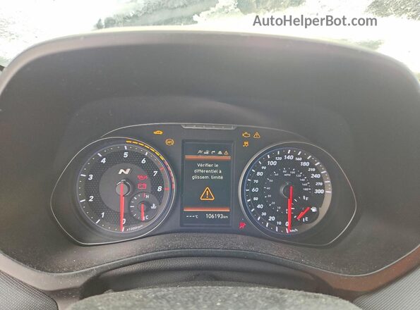 KMHT36AH1NU013329 2022 HYUNDAI VELOSTER White Սարքավորումների վահանակի տեսք