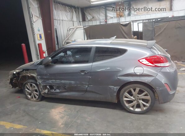 KMHTC6AD0HU306317 2017 HYUNDAI VELOSTER Gray Вид задньої частини салону