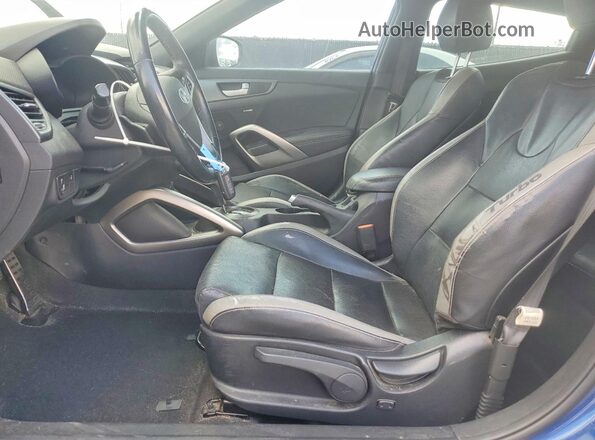 KMHTC6AE7GU274490 2016 HYUNDAI VELOSTER Синий Вид салона спереди