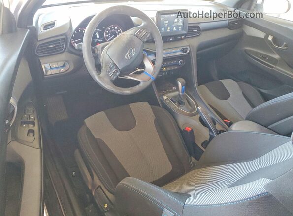 KMHTG6AF4KU003845 2019 HYUNDAI VELOSTER White Dashboard view