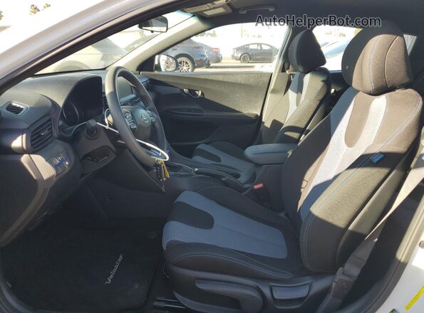 KMHTG6AF9MU032910 2021 HYUNDAI VELOSTER White Սալոնի դիմացի տեսք