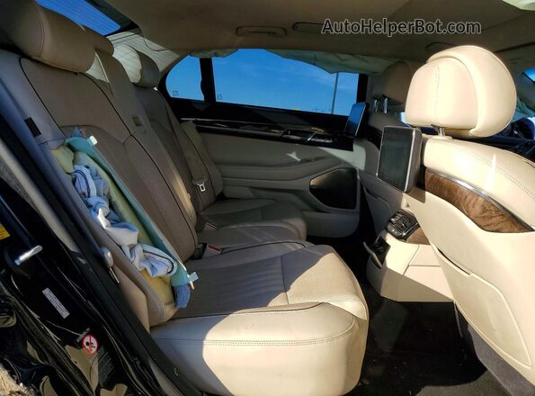 KMTF54JH7KU064072 2019 GENESIS G90 Black 