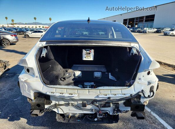 KMTFC4SD2TU055041 2026 GENESIS G90 White Rear view