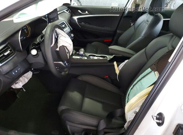 KMTG14SC4TU166062 2026 GENESIS G70 White 