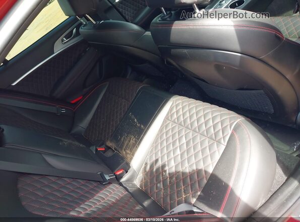 KMTG34LE9MU070942 2021 GENESIS G70 Red VIN კოდის სტიკერის ხედი